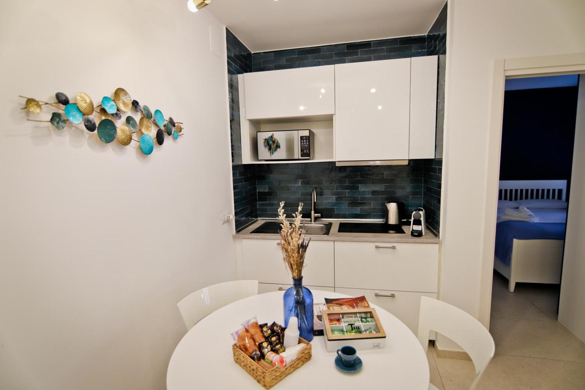 Bovio 33 Napoli Art Apartment Luaran gambar